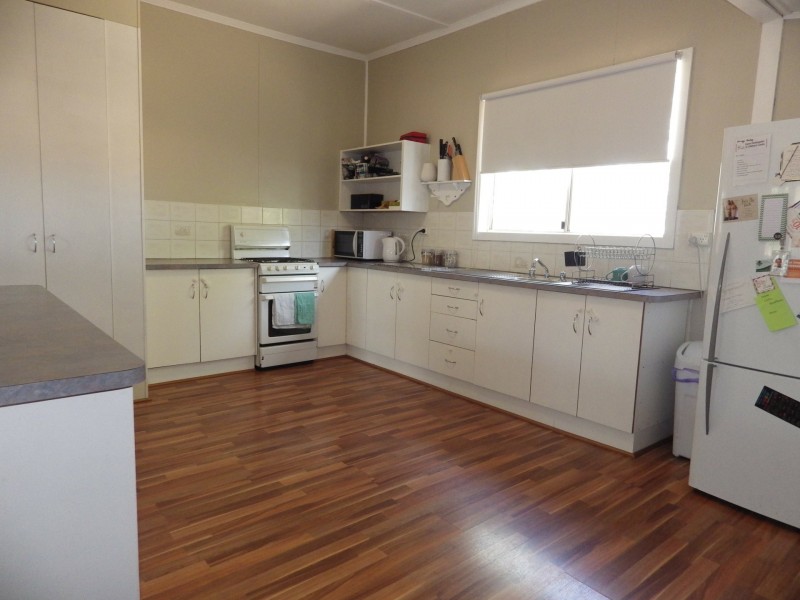 534 Carnarvon Highway, Injune QLD 4454