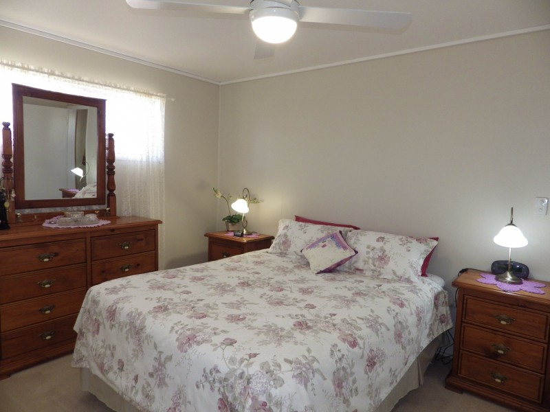 17 Chrystal Street, Roma QLD 4455