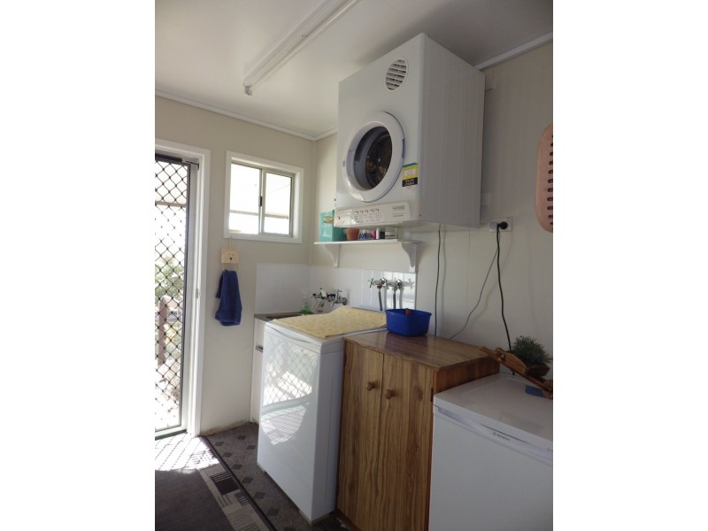 17 Chrystal Street, Roma QLD 4455