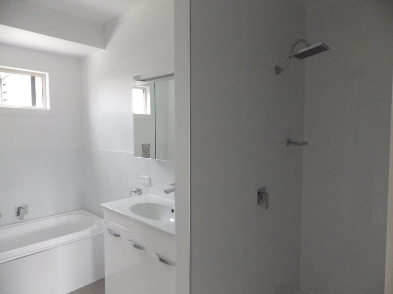 1 Saunders Street, Roma QLD 4455