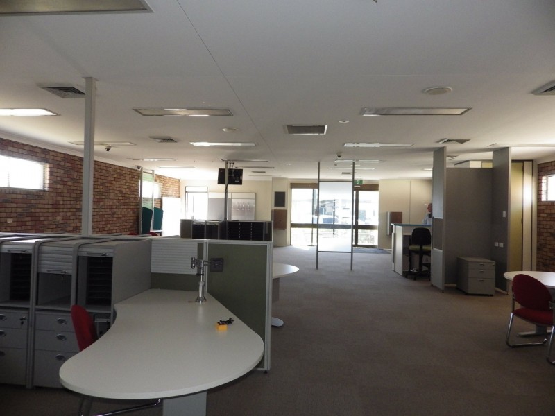 39 Hawthorne Street, Roma QLD 4455