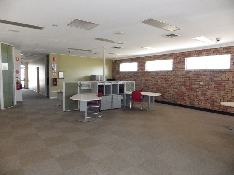 39 Hawthorne Street, Roma QLD 4455