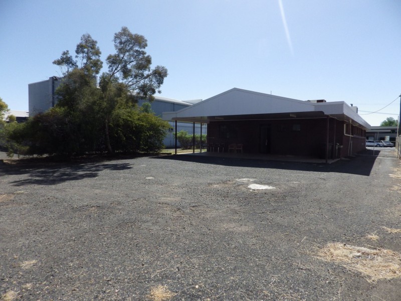 39 Hawthorne Street, Roma QLD 4455