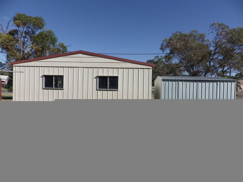 37-39 Charles Street, Roma QLD 4455