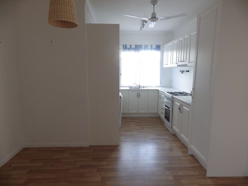 16 Fowles Street, Roma QLD 4455