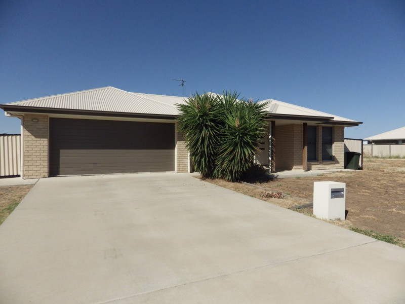 36 Howard Street, Roma QLD 4455