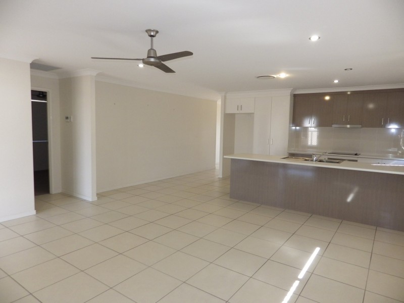 36 Howard Street, Roma QLD 4455