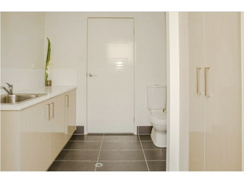 8 Clearview Drive, Roma QLD 4455