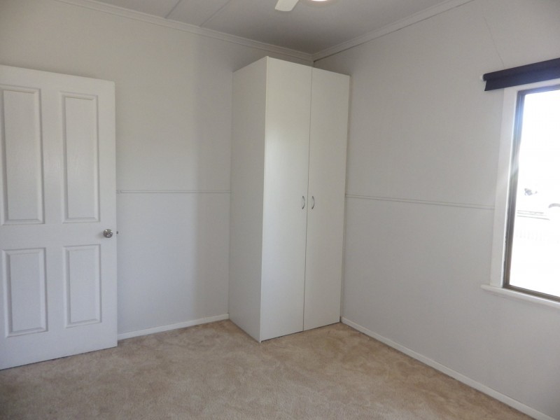 37 Taylor Street, Roma QLD 4455