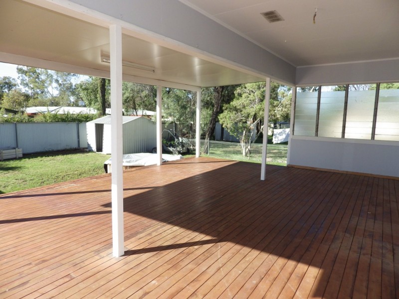 37 Taylor Street, Roma QLD 4455
