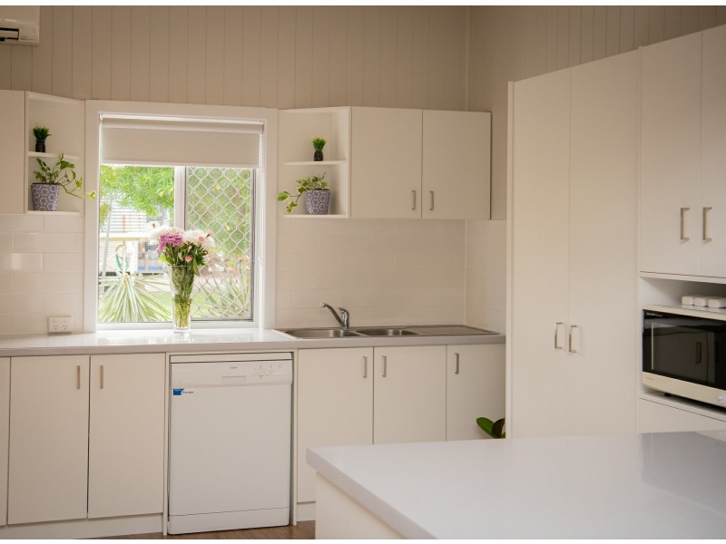 129 Miscamble Street, Roma QLD 4455