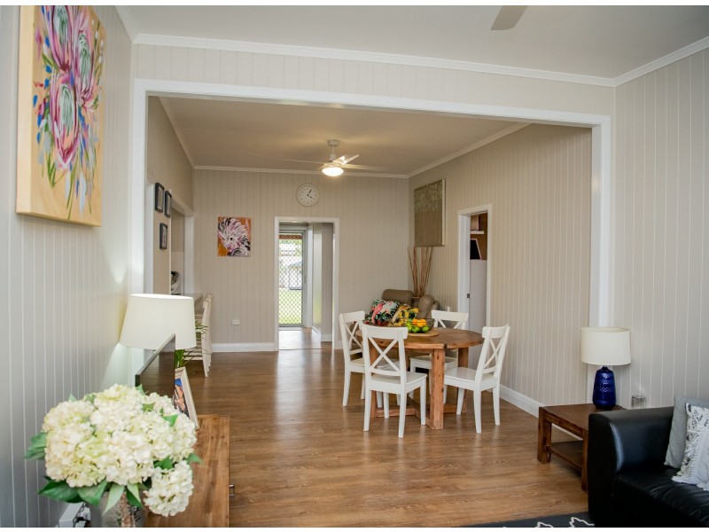 129 Miscamble Street, Roma QLD 4455