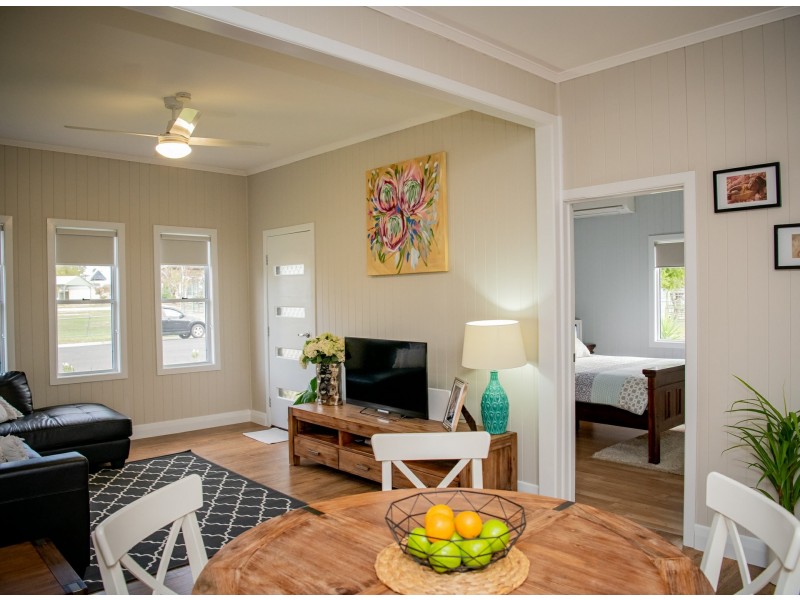 129 Miscamble Street, Roma QLD 4455