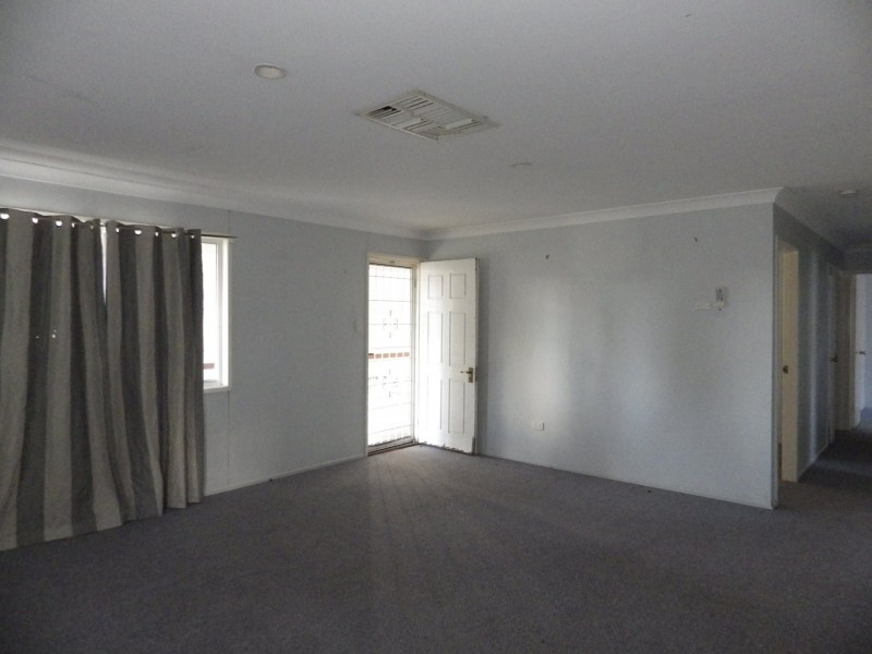 21 Powell Street, Roma QLD 4455