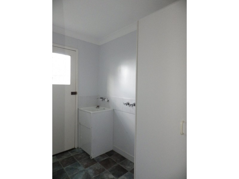 21 Powell Street, Roma QLD 4455