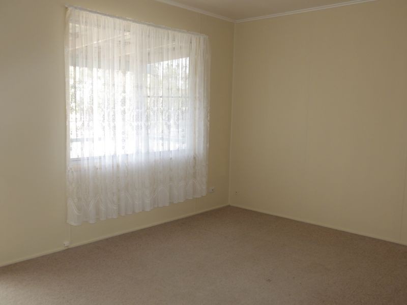 4 Russell Street, Roma QLD 4455