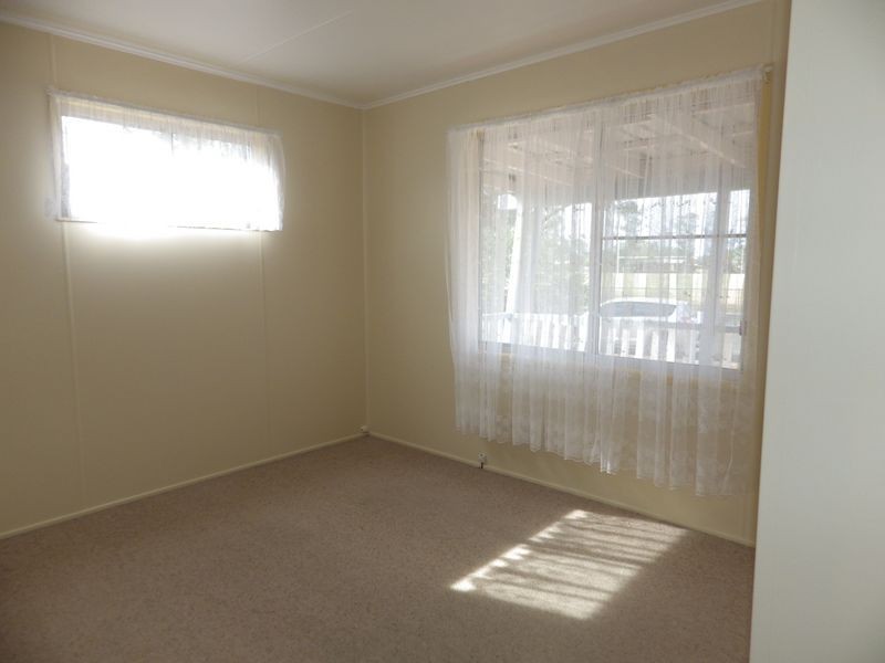 4 Russell Street, Roma QLD 4455