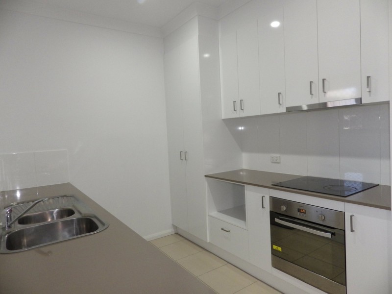 12 Clearview Drive, Roma QLD 4455