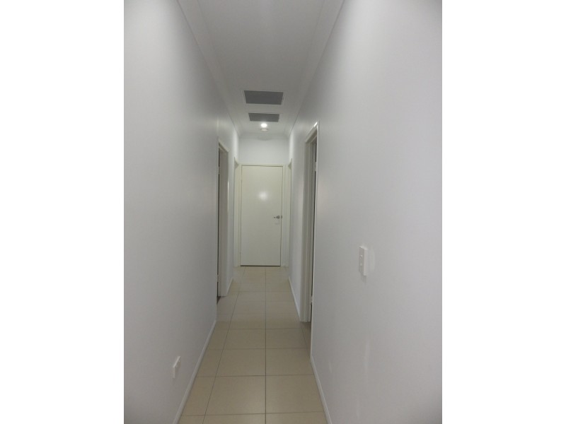 12 Clearview Drive, Roma QLD 4455