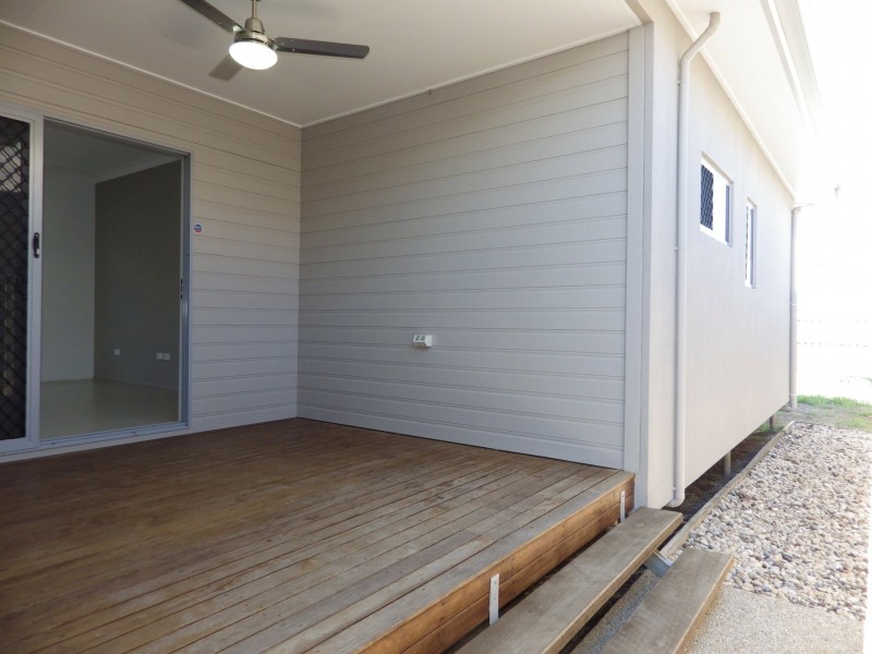 12 Clearview Drive, Roma QLD 4455