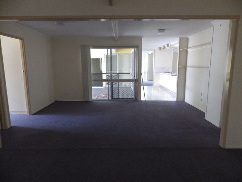 17 Beitz Street, Roma QLD 4455
