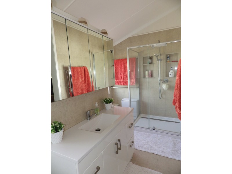 12 Mayne Street, Roma QLD 4455