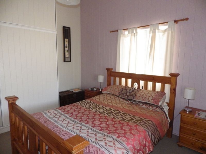 9 Miscamble Street, Roma QLD 4455