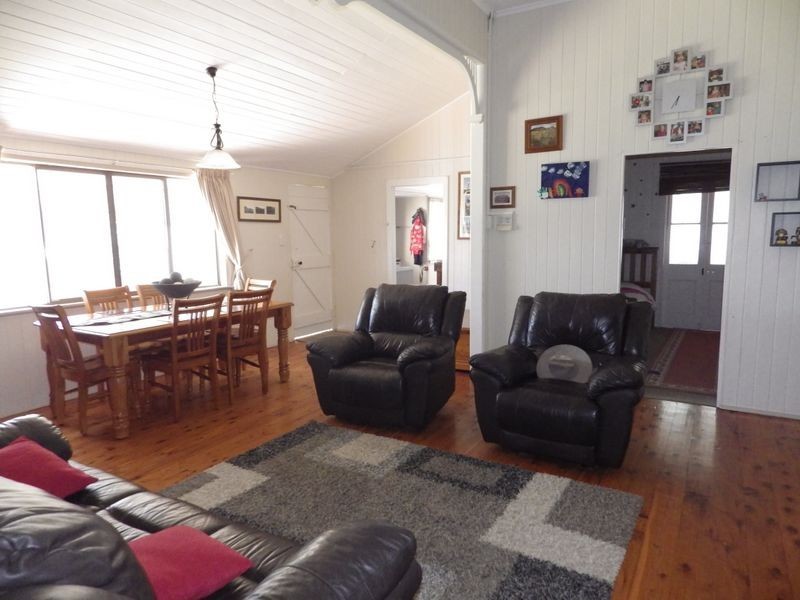 9 Miscamble Street, Roma QLD 4455
