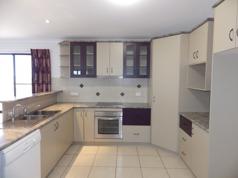 48 Orallo Road, Roma QLD 4455