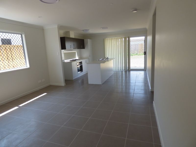 7 Lomandra Avenue, Roma QLD 4455