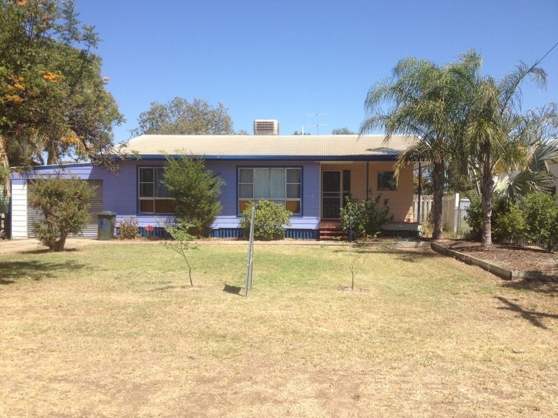 15 Lewis Street, Roma QLD 4455