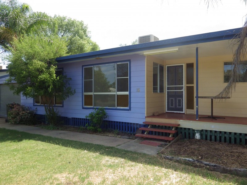 15 Lewis Street, Roma QLD 4455