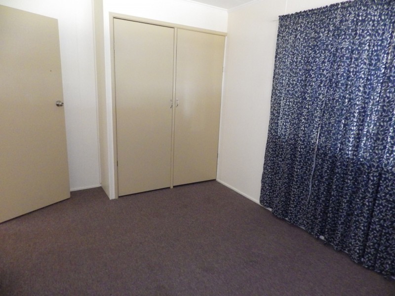 15 Lewis Street, Roma QLD 4455