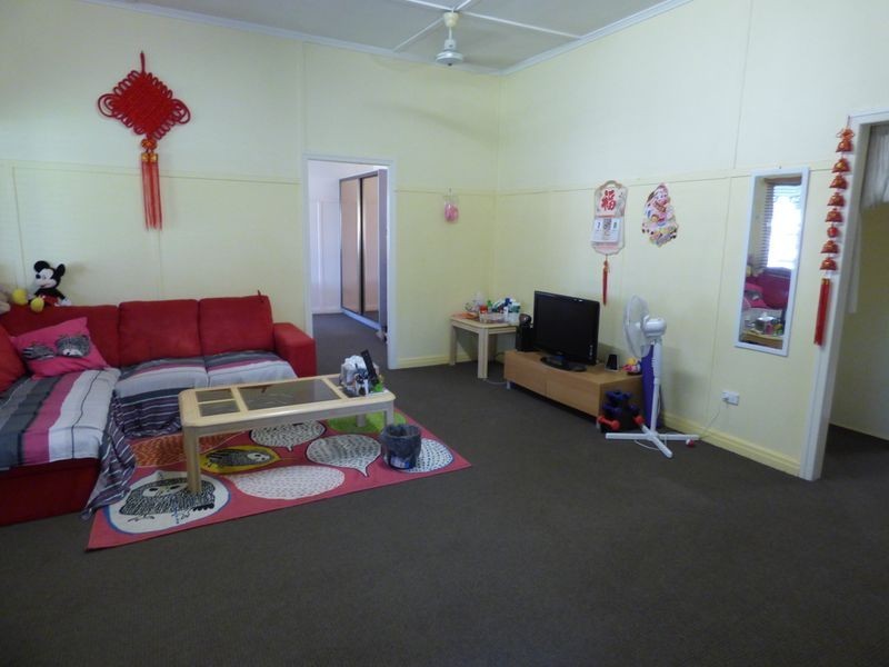 58 Hawthorne Street, Roma QLD 4455