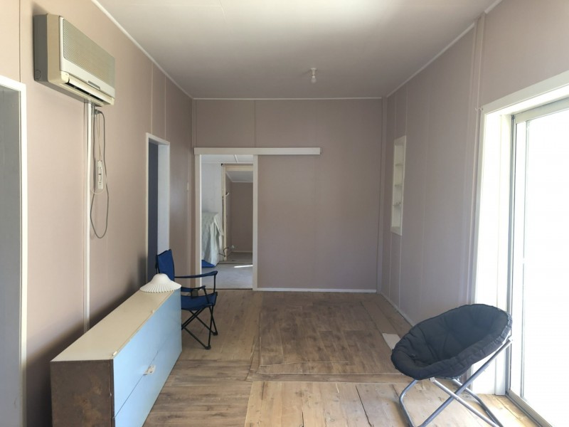 56 Hutton Street, Injune QLD 4454