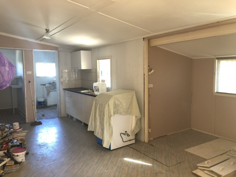 56 Hutton Street, Injune QLD 4454