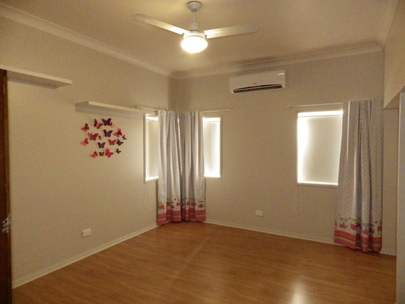 6-8 Landsborough Street, Wallumbilla QLD 4428