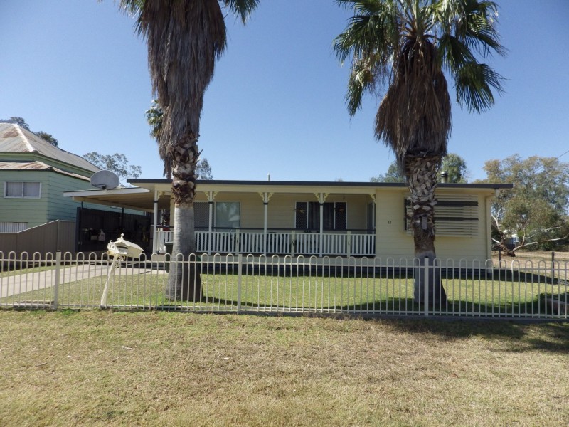 14 Lewis Street, Roma QLD 4455