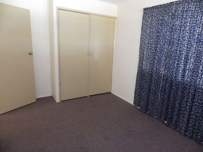 15 Lewis Street, Roma QLD 4455