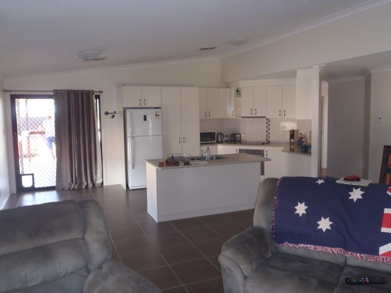 40 Raglan Street, Roma QLD 4455