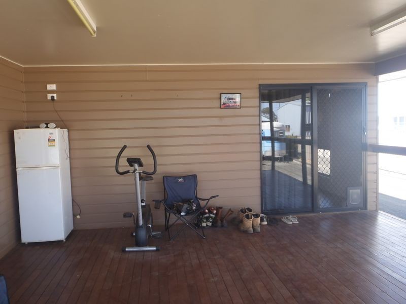 40 Raglan Street, Roma QLD 4455