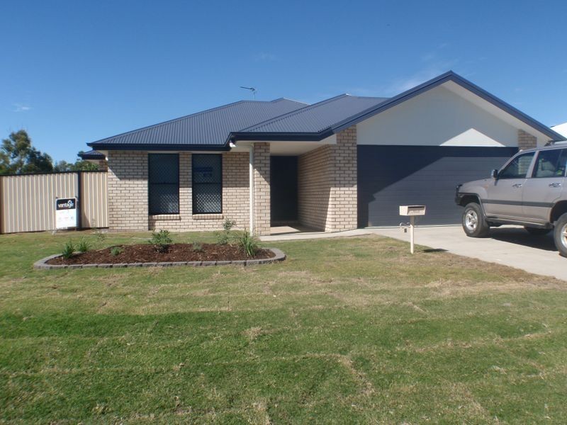 6 Beetson Drive, Roma QLD 4455