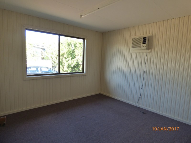 Unit 1/138 Arthur Street, Roma QLD 4455