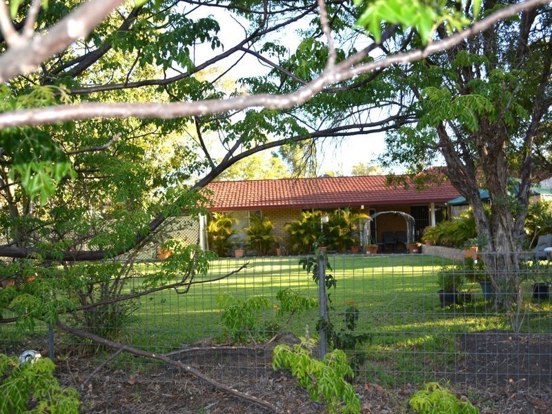 9 Lalors Lane, Roma QLD 4455