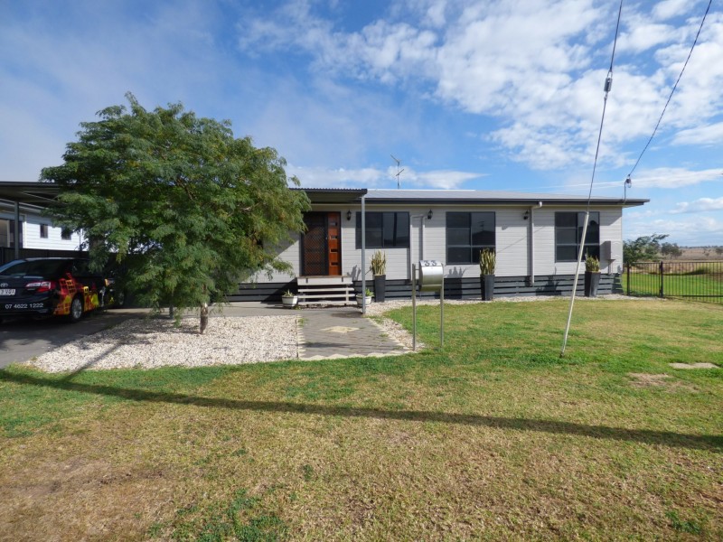 33 Robusta Drive, Roma QLD 4455