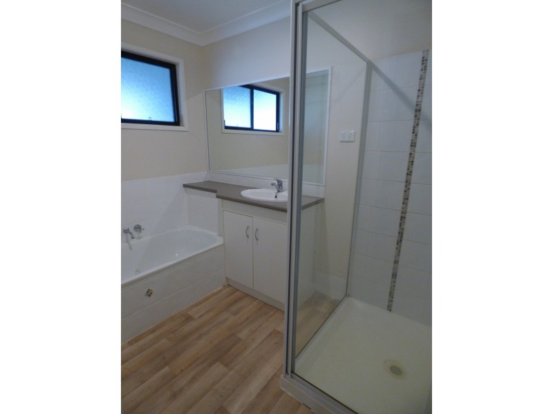 33 Robusta Drive, Roma QLD 4455