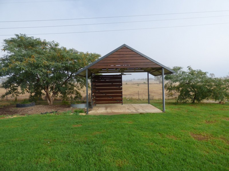 33 Robusta Drive, Roma QLD 4455