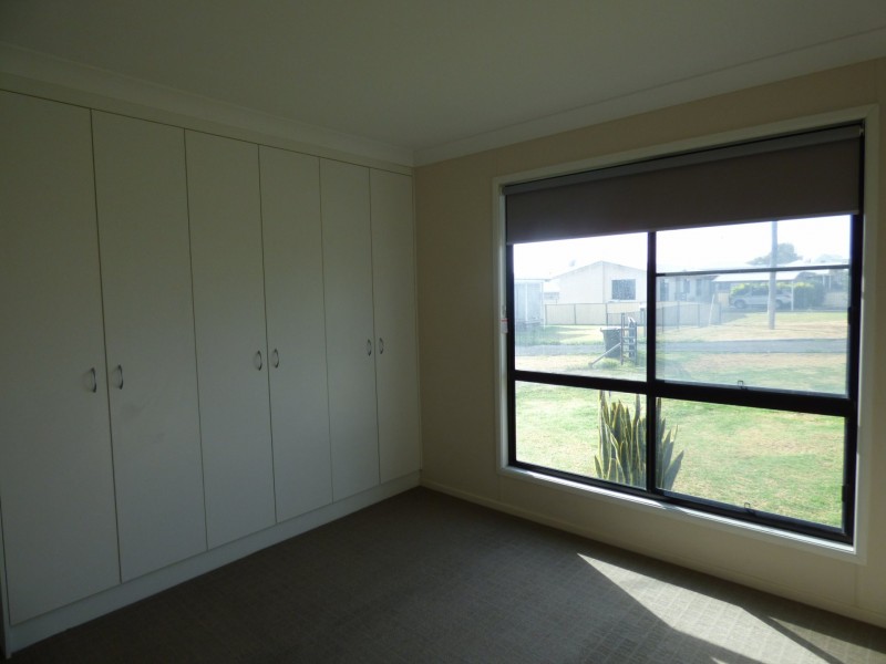 33 Robusta Drive, Roma QLD 4455