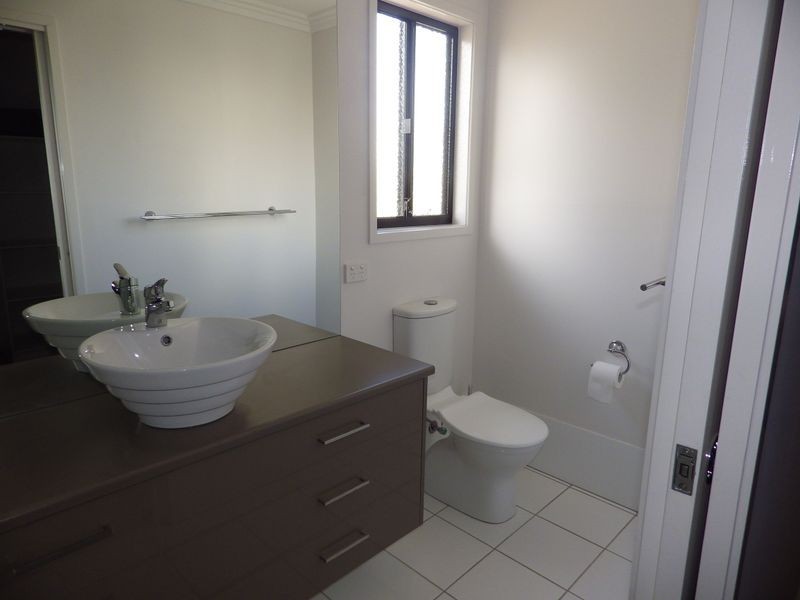 107 Wyndham Street, Roma QLD 4455