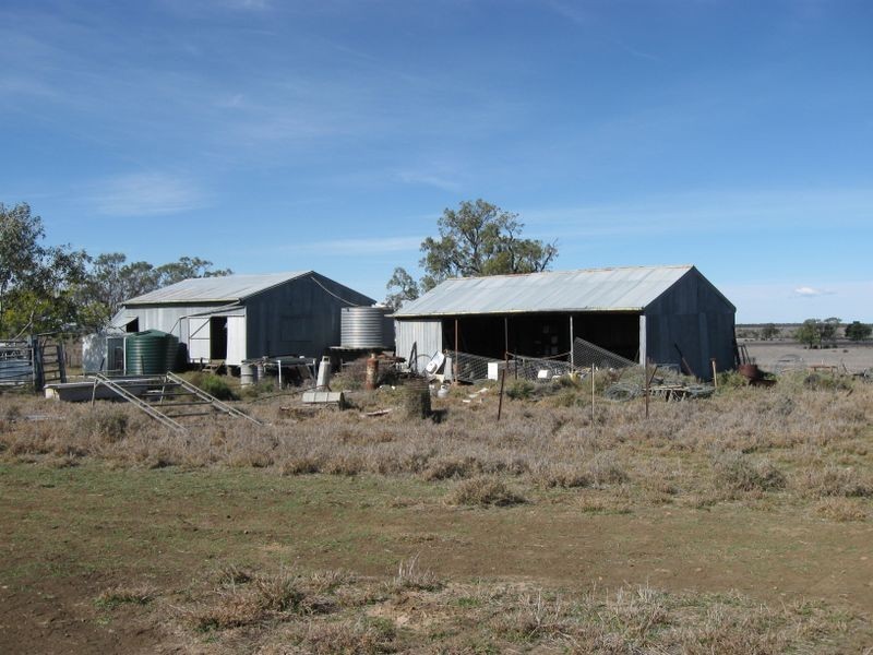 ‘Hillcrest Northern Road, Wallumbilla QLD 4428
